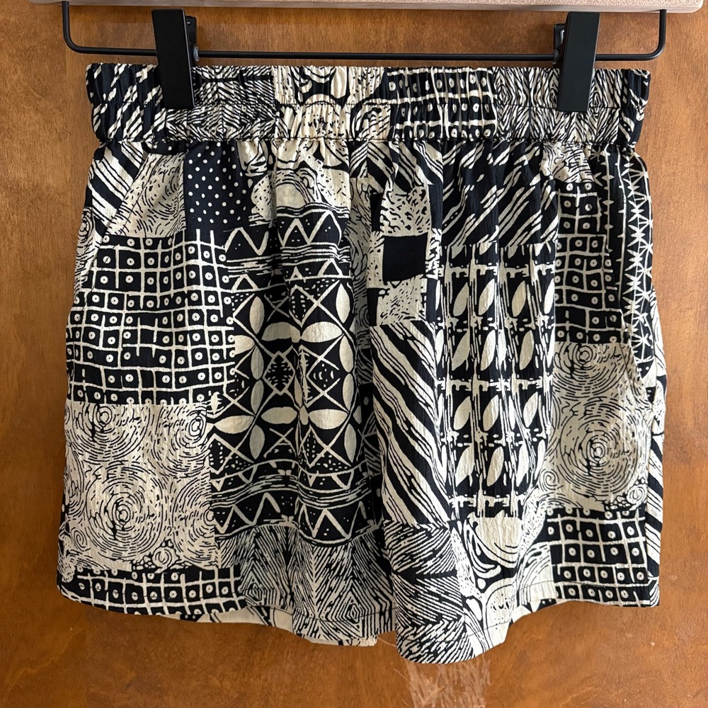 Nasty Gal Black Tan Batik Pull On Shorts Country Western Rodeo NWT High Rise Y2K